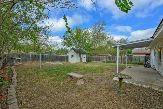 5704 Cedardale DR, Austin, TX 78745