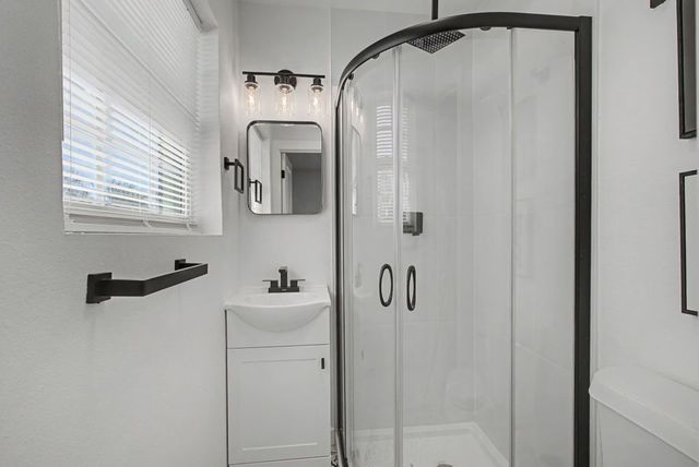 506 Laguna Drive, Richardson, TX 75080