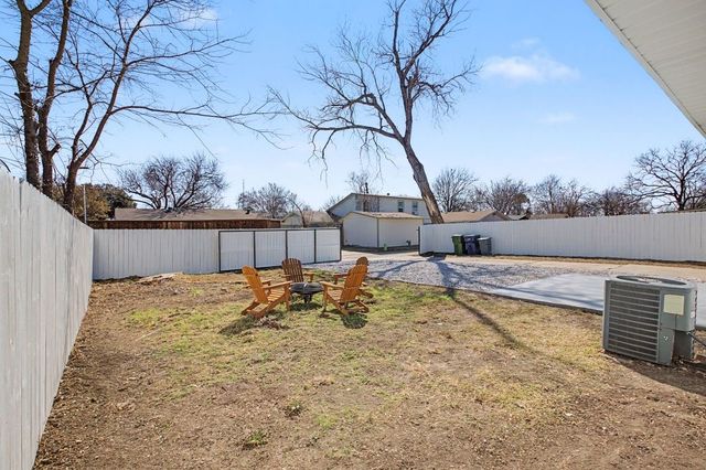 506 Laguna Drive, Richardson, TX 75080