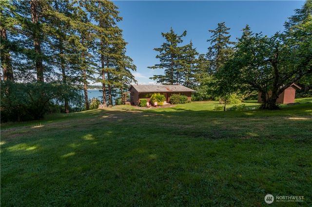 2351 N Nugent Road, Lummi Island, WA 98262