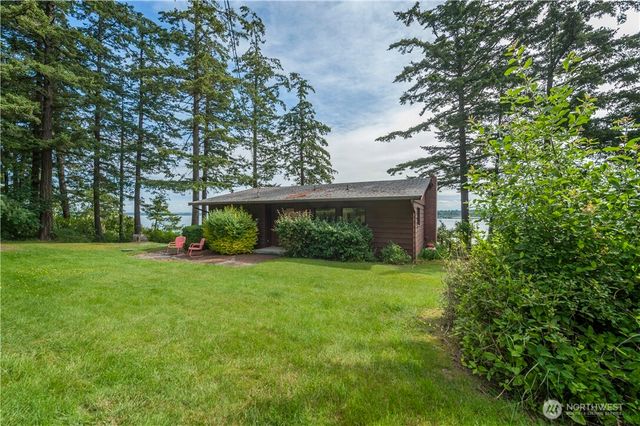 2351 N Nugent Road, Lummi Island, WA 98262