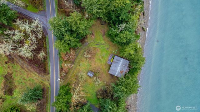 2351 N Nugent Road, Lummi Island, WA 98262
