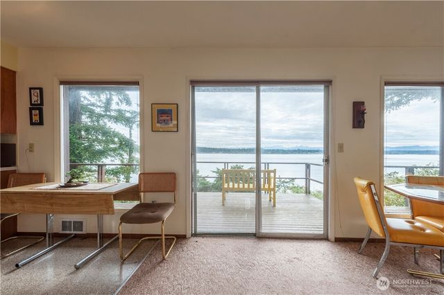 2351 N Nugent Road, Lummi Island, WA 98262
