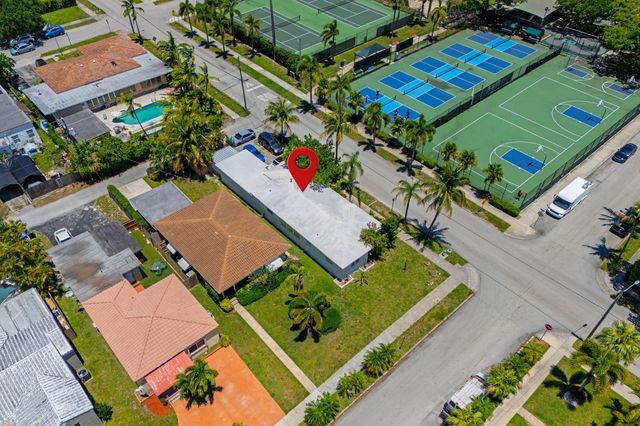 1603 Jefferson Street, Hollywood, FL 33020