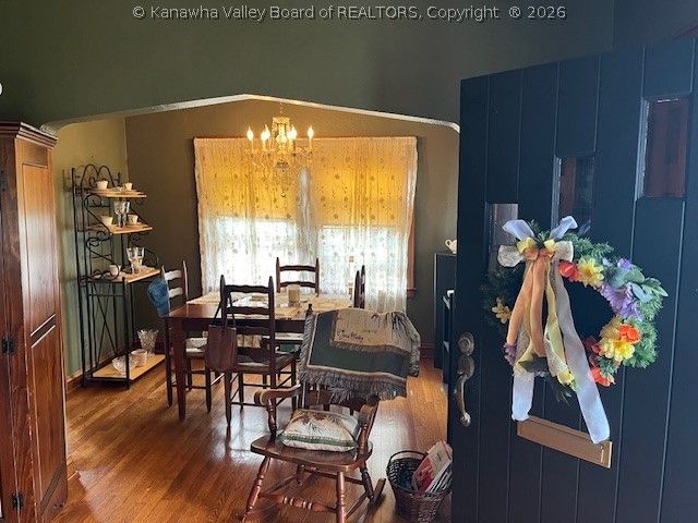 300 67th Street Se, Charleston, WV 25304