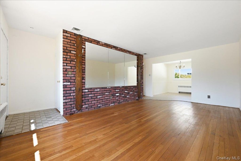 3695 Waverly Avenue, Seaford, NY 11783 — photo 5