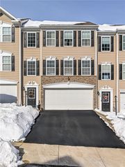 140 Rylie Dr, Jackson Twp, PA 16037