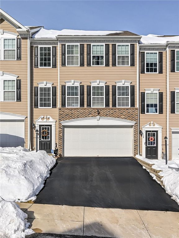 140 Rylie Dr, Jackson Twp, PA 16037