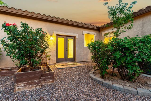 4326 E Cloudburst Court, Gilbert, AZ 85297