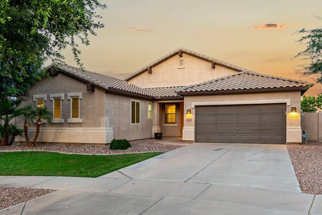 4326 E Cloudburst Court, Gilbert, AZ 85297