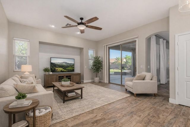 4326 E Cloudburst Court, Gilbert, AZ 85297