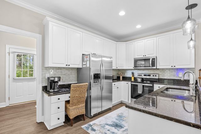 554 Hammock Ave., Murrells Inlet, SC 29576