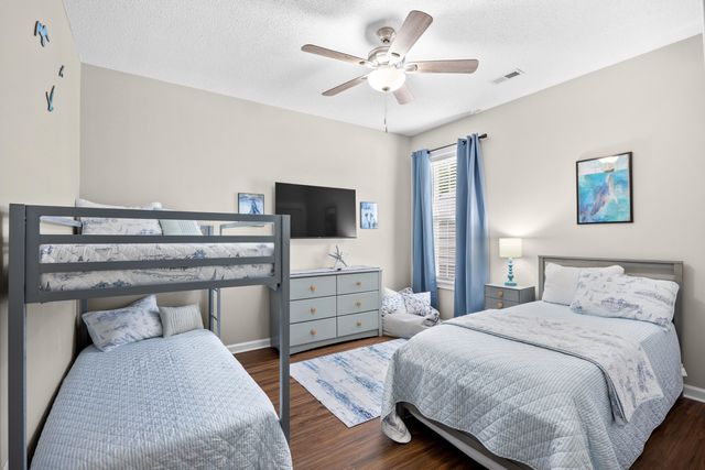 554 Hammock Ave., Murrells Inlet, SC 29576
