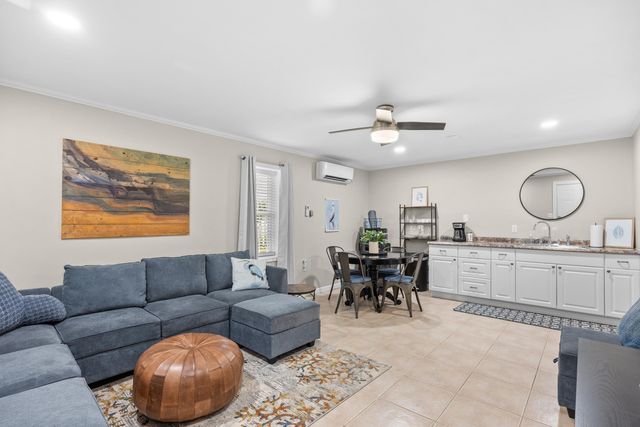 554 Hammock Ave., Murrells Inlet, SC 29576
