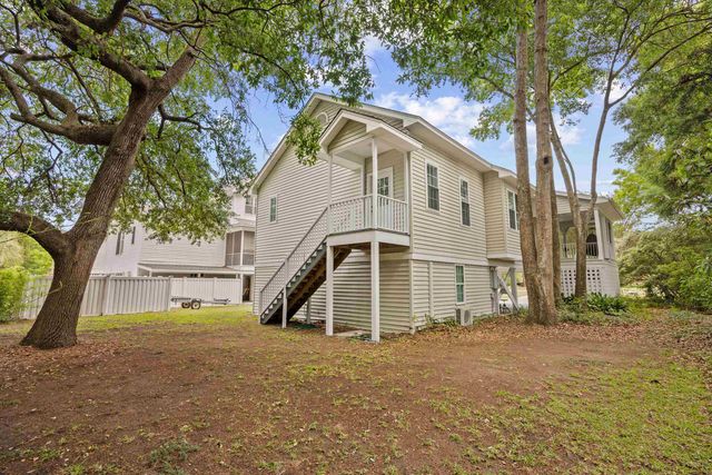 554 Hammock Ave., Murrells Inlet, SC 29576