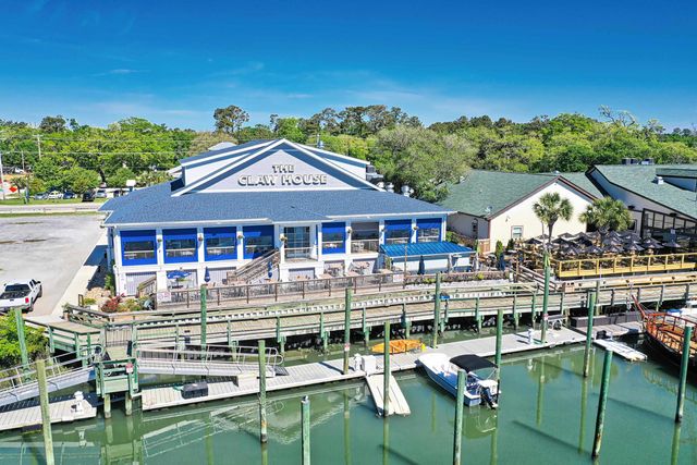 554 Hammock Ave., Murrells Inlet, SC 29576