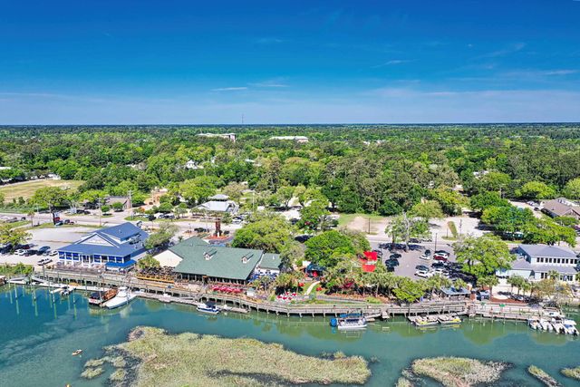 554 Hammock Ave., Murrells Inlet, SC 29576