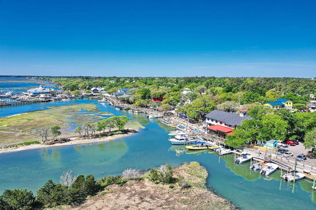 554 Hammock Ave., Murrells Inlet, SC 29576