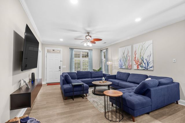 554 Hammock Ave., Murrells Inlet, SC 29576