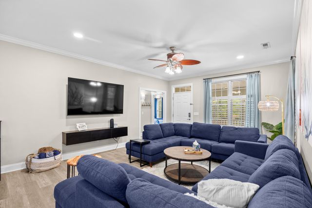 554 Hammock Ave., Murrells Inlet, SC 29576