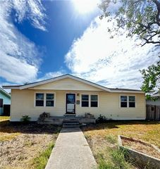 1814 Merriman Ave, Corpus Christi, TX 78412