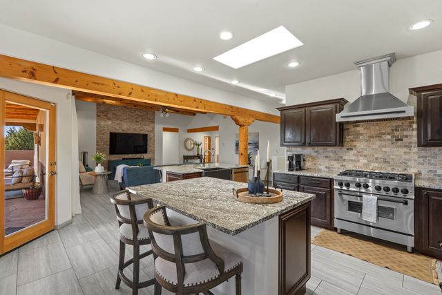 8 S Arroyo Ridge Road, Santa Fe, NM 87508