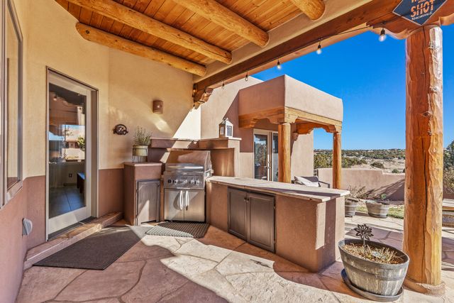 8 S Arroyo Ridge Road, Santa Fe, NM 87508