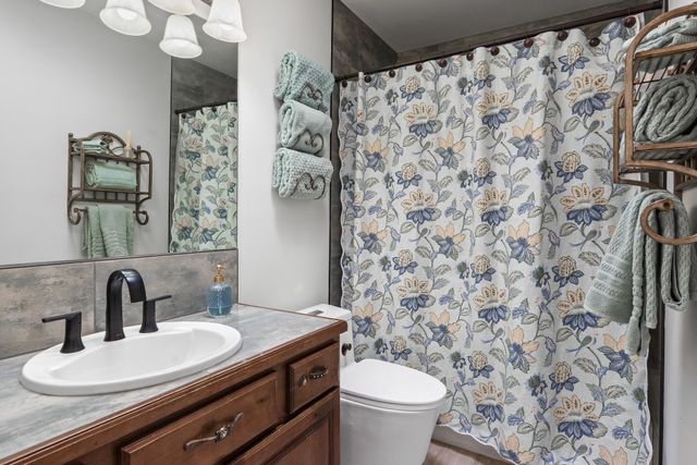 8 S Arroyo Ridge Road, Santa Fe, NM 87508