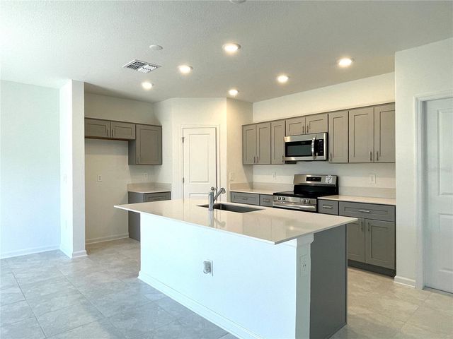 1784 FOREMAN ROAD, Eagle Lake, FL 33839