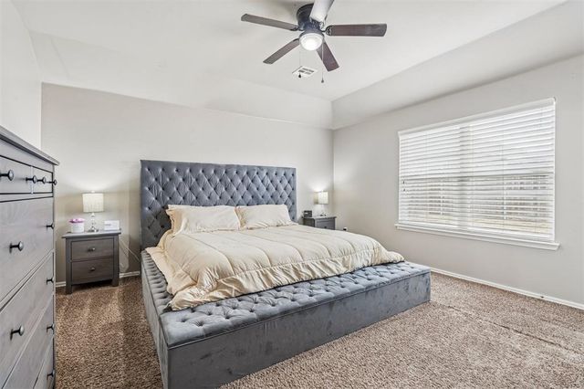 9209 NW 71st Street, Yukon, OK 73099