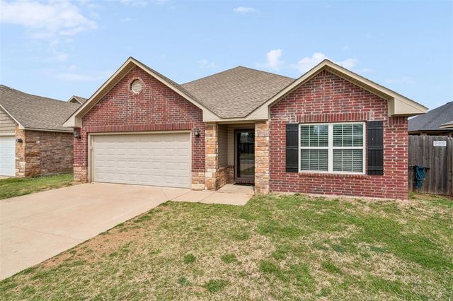 9209 NW 71st Street, Yukon, OK 73099