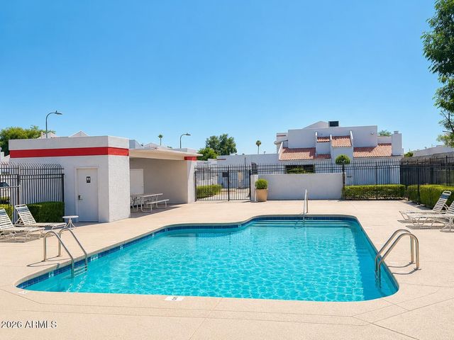 4721 W EVA Street, Glendale, AZ 85302