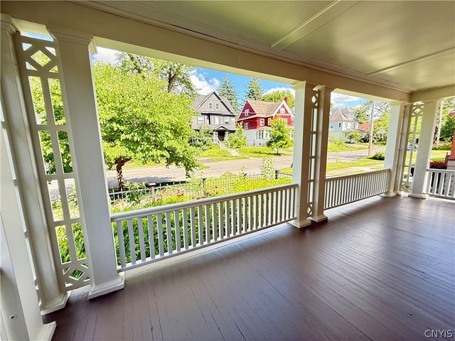 142 Cambridge Street, Syracuse, NY 13210