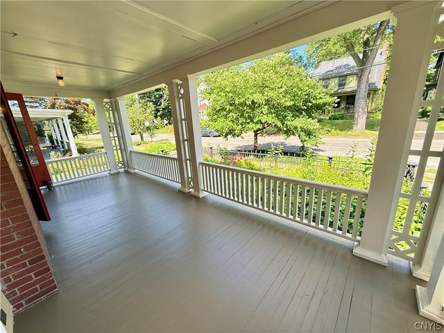 142 Cambridge Street, Syracuse, NY 13210