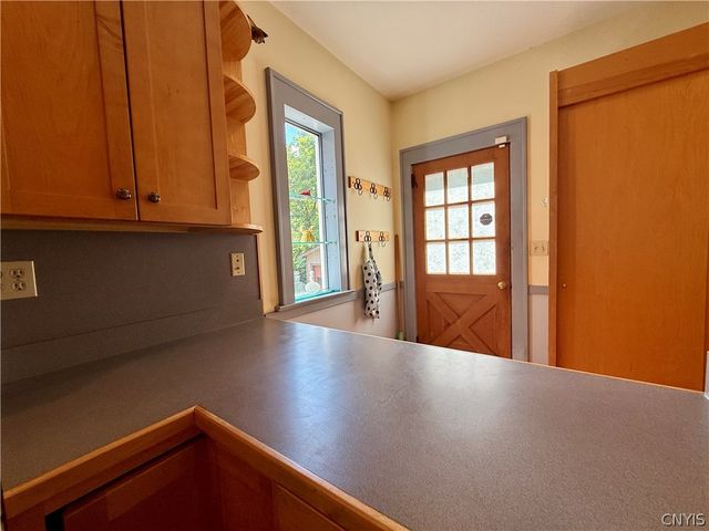 142 Cambridge Street, Syracuse, NY 13210