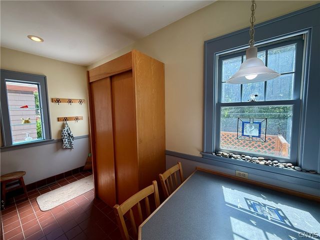 142 Cambridge Street, Syracuse, NY 13210