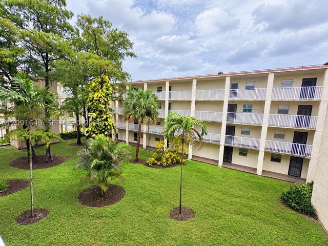 2800 NW 56th Ave G204, Lauderhill, FL 33313