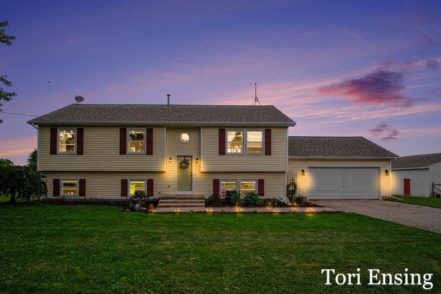 9137 Peterson Street, Rockford, MI 49341