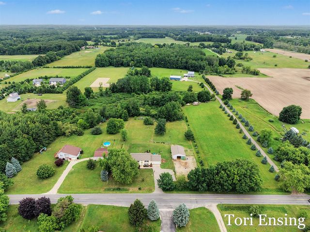 9137 Peterson Street, Rockford, MI 49341