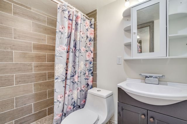 502 N Delaware Street, Irving, TX 75061