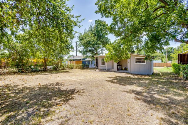 502 N Delaware Street, Irving, TX 75061