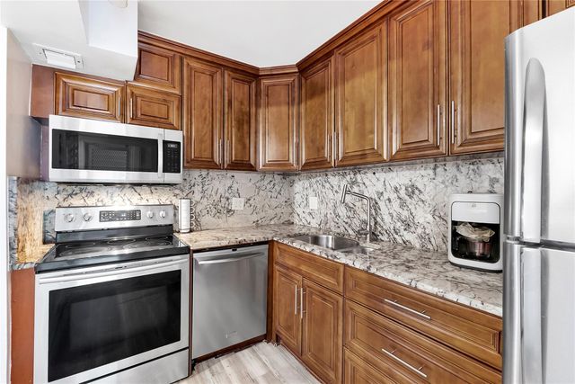 1967 S Ocean Blvd 201, Lauderdale By The Sea, FL 33062