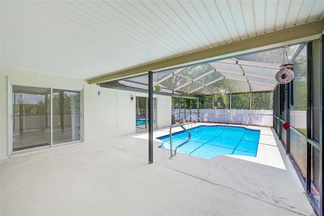 1400 CLUB DRIVE, Tarpon Springs, FL 34689