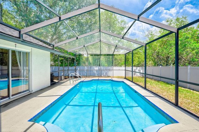 1400 CLUB DRIVE, Tarpon Springs, FL 34689