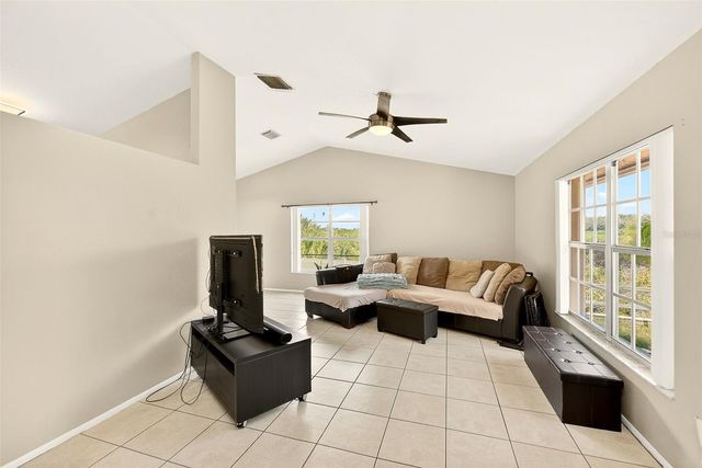 1400 CLUB DRIVE, Tarpon Springs, FL 34689