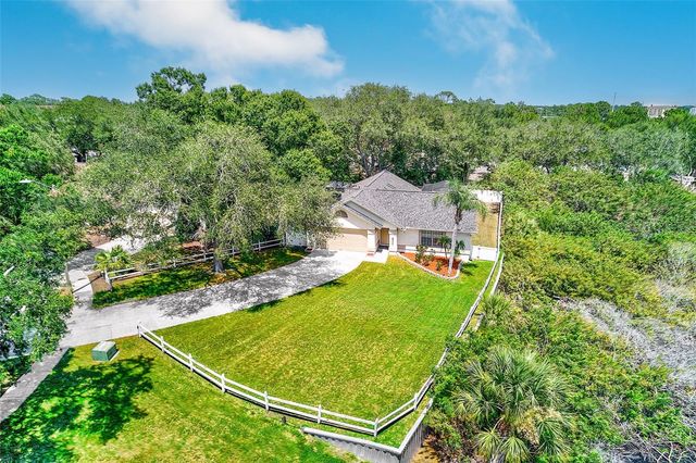 1400 CLUB DRIVE, Tarpon Springs, FL 34689