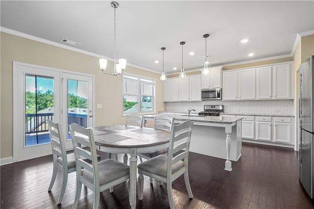 3204 Ivy Farm Path, Buford, GA 30519