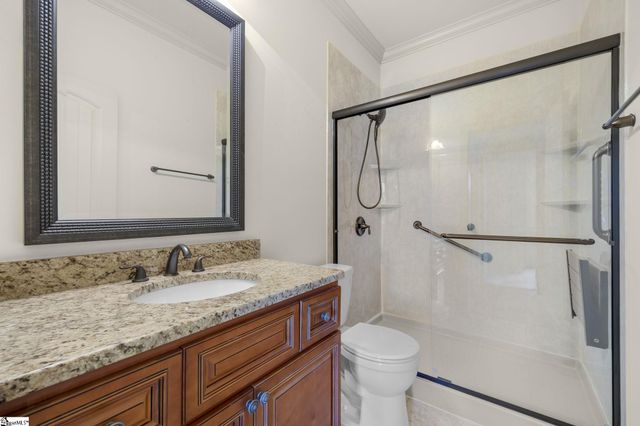 6 Belle Oaks Drive, Simpsonville, SC 29680