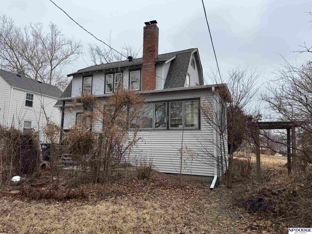 1316 N 53 Street, Omaha, NE 68132