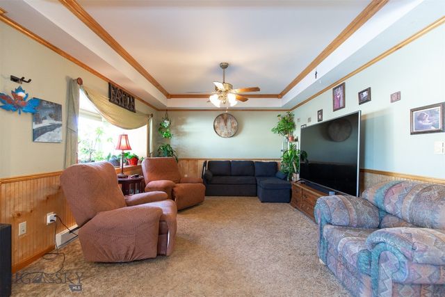 106 E Hamilton Street, Sheridan, MT 59749